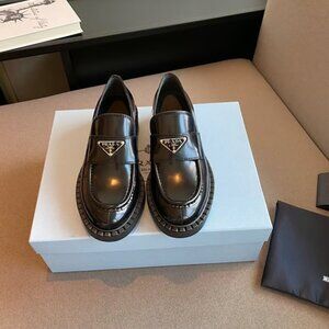 【Brand New】PRADA Loafers
